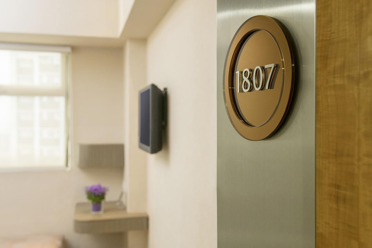 Silka Seaview Hotel Гонконг Экстерьер фото